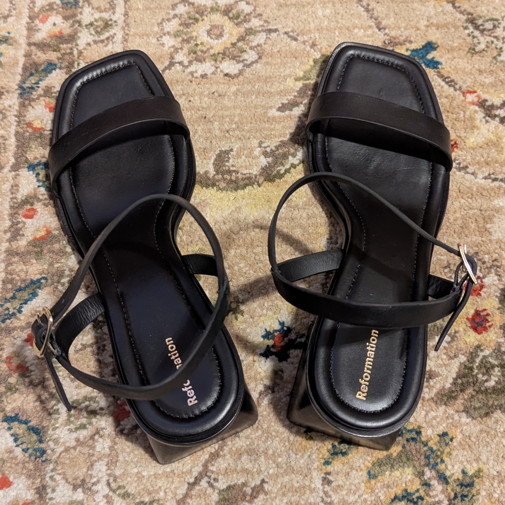 REFORMATION Stephanie Ankle Strap Sandal - Picture 5 of 10